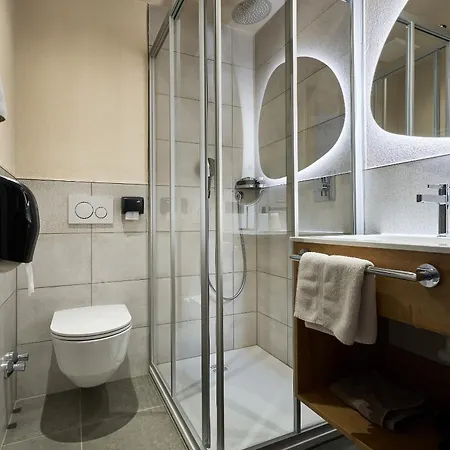 Hotel Stern 3*