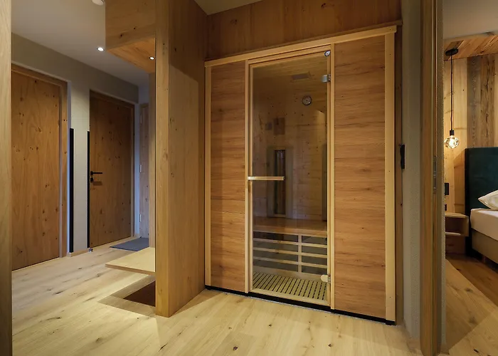 Stern Hotel 3*