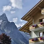 Stern Hotel 3*