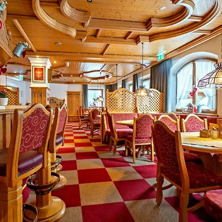 Stern Hotel 3*